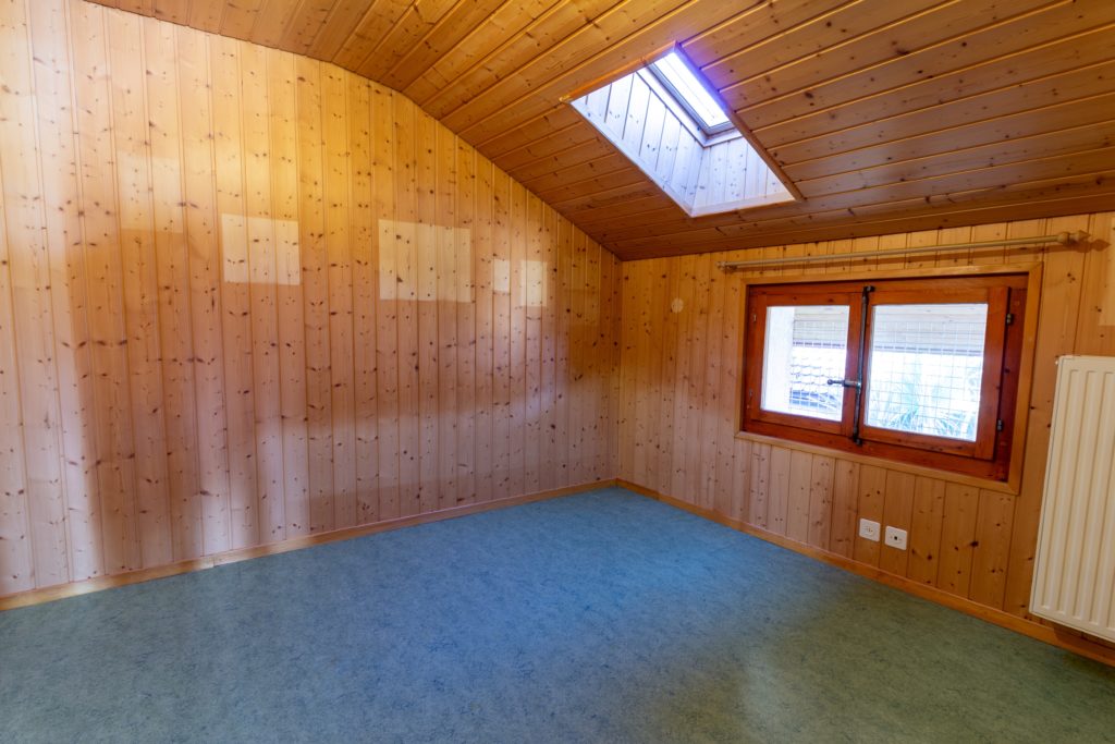 Saint-Gingolph - belle bâtisse avec appartement indépendant golf 10