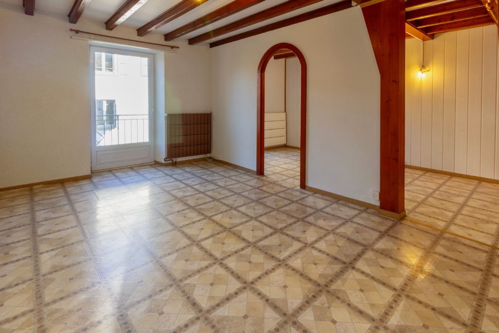 Saint-Gingolph - belle bâtisse avec appartement indépendant golf 5