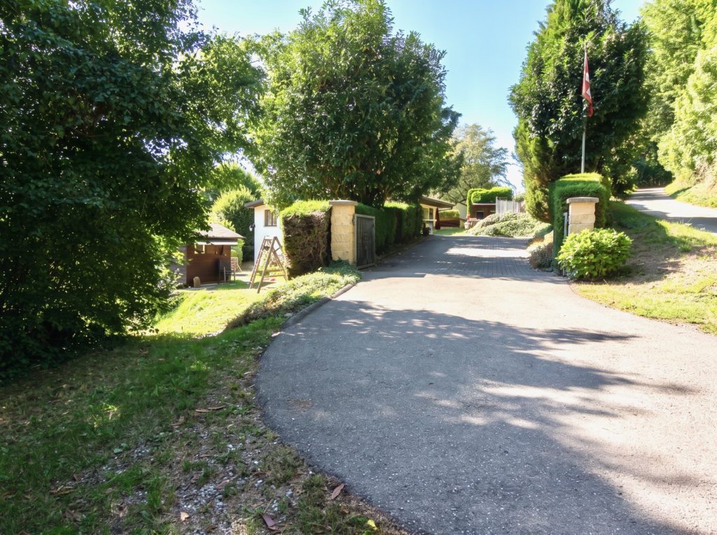 Vauderens - jolie maison dans un écrin de verdure vau 15